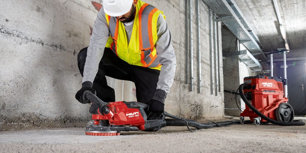 For virtually dust-free results combine tools like the DG 150 concrete grinder with a vacuum cleaner